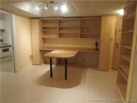 3660 Inverrary Dr in Lauderhill, FL - Building Photo