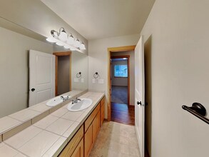 3525 158th Pl SW in Lynnwood, WA - Building Photo - Building Photo