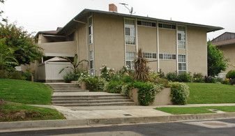 380 Cliff Dr Apartments