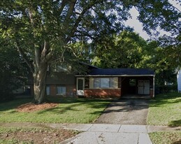 4973 Majestic Dr N in Columbus, OH - Building Photo
