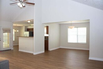 9526 Dundalk St in Spring, TX - Building Photo - Building Photo