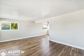 3407 W Olinda Ln in Anaheim, CA - Building Photo - Building Photo