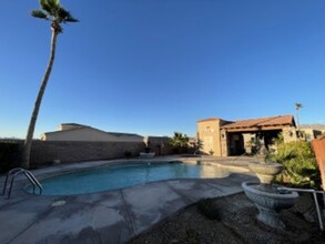 3500 Kauai Ct in Lake Havasu City, AZ - Building Photo - Building Photo