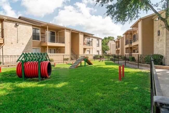 property at 515 S Bender Ave