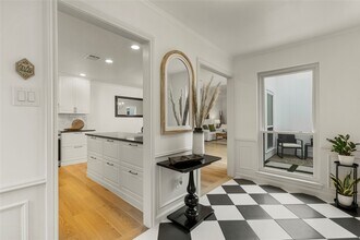 1815 Saxony Ln in Houston, TX - Building Photo - Building Photo