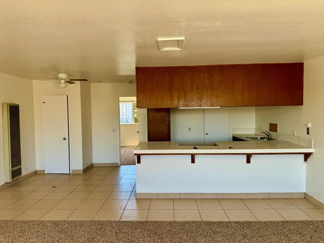 25521 S Western Ave in Lomita, CA - Building Photo - Building Photo