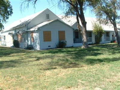 5 Units in West Sacramento, CA - Foto de edificio