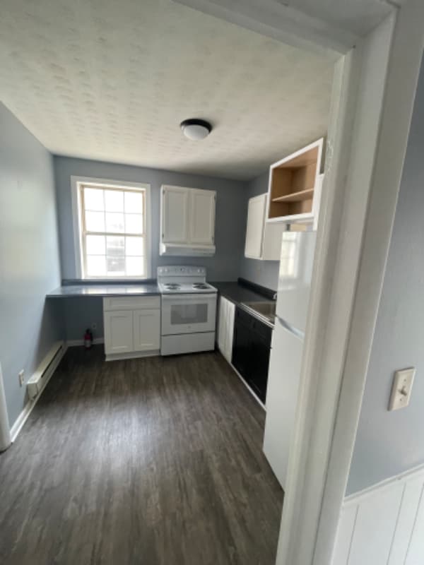 913 N Main St in Findlay, OH - Building Photo - Building Photo