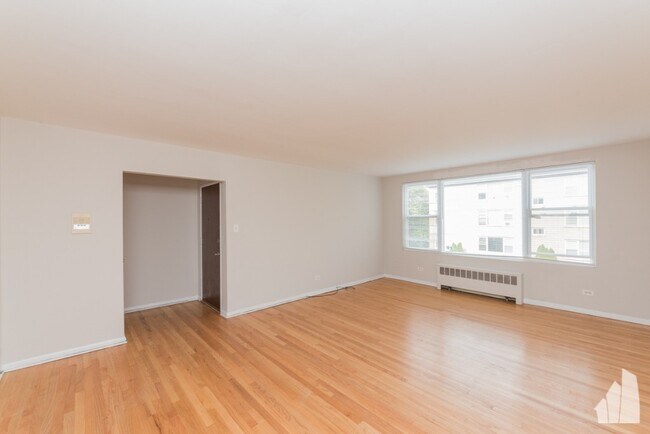 7539 N Bell Ave, Unit GH