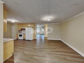 887 Kendall Park Dr in Winder, GA - Building Photo - Building Photo