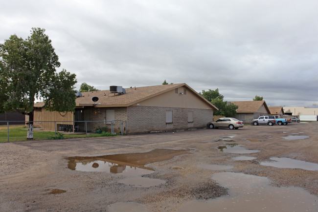 Apache Road Apartments in Buckeye, AZ - Building Photo - Building Photo