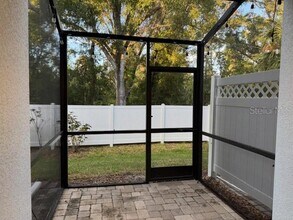 3040 Via Sienna Cir in Sarasota, FL - Building Photo - Building Photo