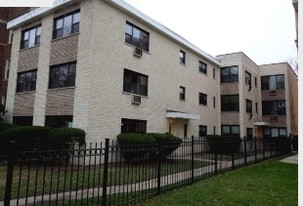 1644 W. Sherwin Apartments