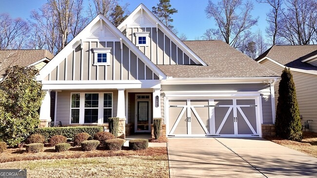 property at 2455 Westlington Cir