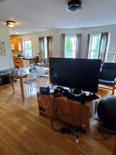 14 Underwood Park, Unit 2 in Waltham, MA - Foto de edificio - Building Photo