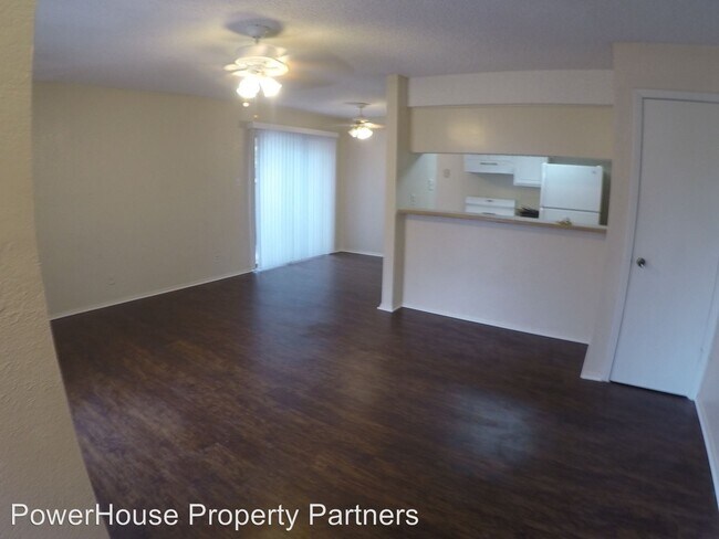 2621 Ektom Dr in Austin, TX - Building Photo - Building Photo