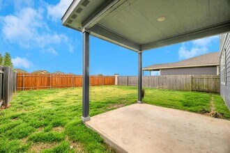 3808 Bristol Motor Pass in Austin, TX - Building Photo - Building Photo