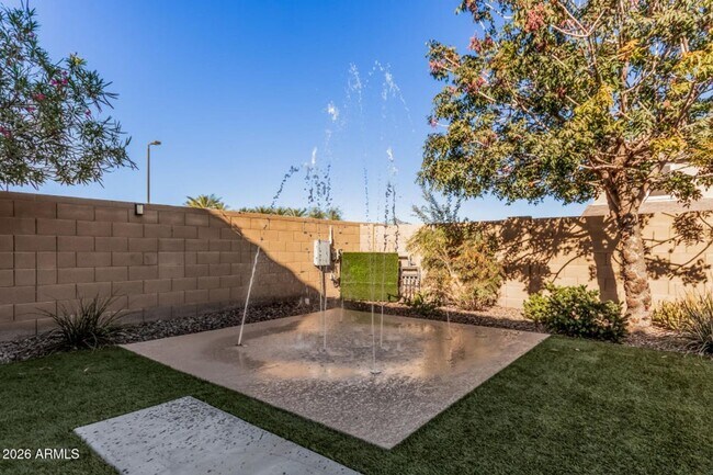 836 Gary Ln in Phoenix, AZ - Building Photo - Building Photo