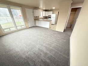 1608-1610 N Brooklane St in Ellensburg, WA - Building Photo - Building Photo