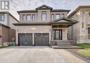 54 Spachman St in Kitchener, ON - Building Photo