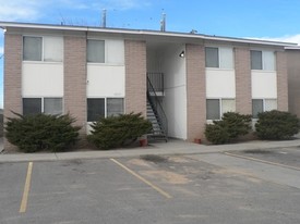 2805 Muriel St Apartments