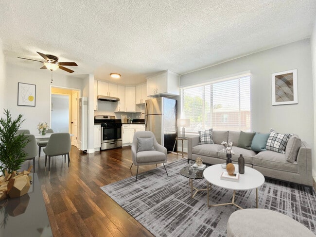 property at 1911 W 2nd St