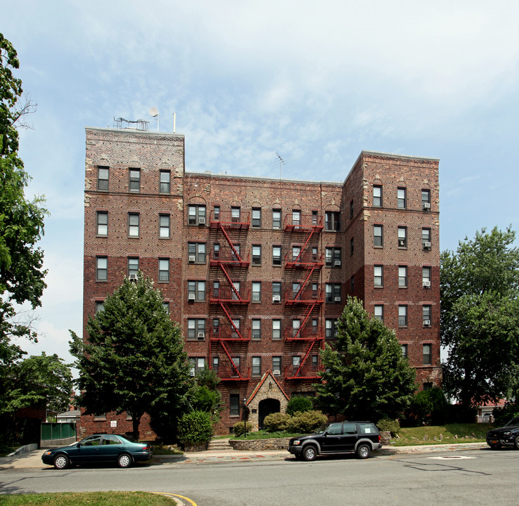 The Garden in Hollis, NY - Building Photo