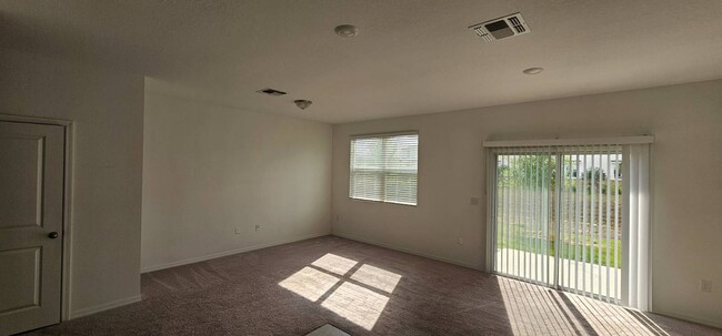 1045 Appleton St in Davenport, FL - Building Photo - Building Photo