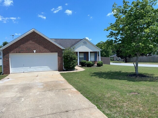 property at 109 Parkgate Ct