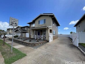 94-1027-1027 Halekapio St in Waipahu, HI - Building Photo - Building Photo
