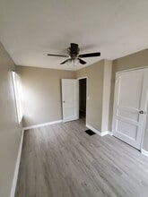 1911 Brentnell Ave in Columbus, OH - Building Photo - Building Photo