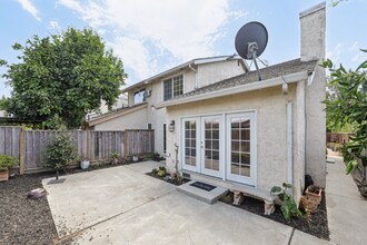 1040 N Capitol Ave in San Jose, CA - Building Photo - Building Photo