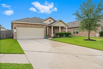 154 Meadow Mill Dr in Conroe, TX - Building Photo - Building Photo