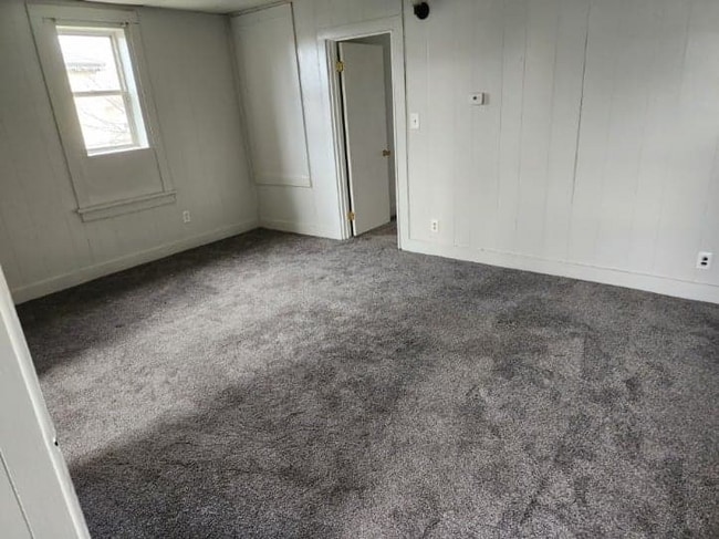 1 W Hickory St in Streator, IL - Building Photo - Building Photo