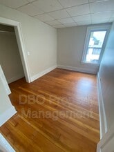 108 Broad St in Gloversville, NY - Building Photo - Building Photo