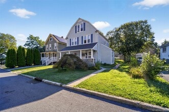 13 Firth St in Cornwall, NY - Building Photo - Building Photo