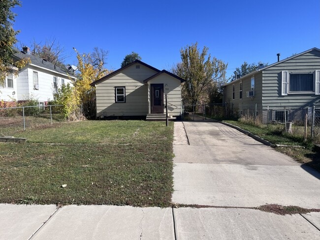 724 Silver St in Rapid City, SD - Building Photo - Building Photo