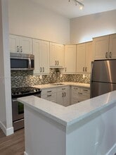 4630 NW 102nd Ave in Doral, FL - Building Photo - Building Photo