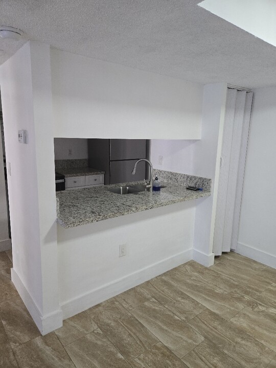 8006 SW 149th Ave, Unit D201 in Miami, FL - Building Photo