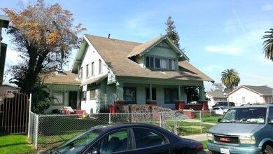 773 Cerritos Ave in Long Beach, CA - Foto de edificio - Building Photo