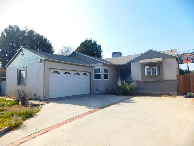 8109 Brimfield Ave in Los Angeles, CA - Building Photo - Building Photo