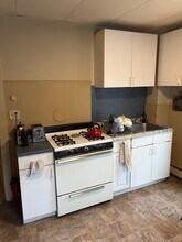 53 Oak St in Somerville, MA - Building Photo - Building Photo