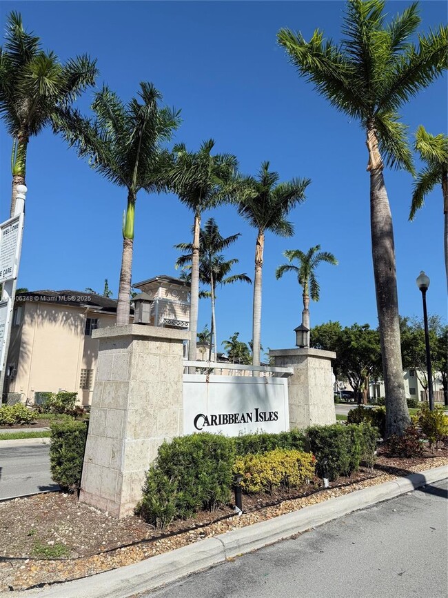 2665 NE 4th St in Homestead, FL - Foto de edificio - Building Photo