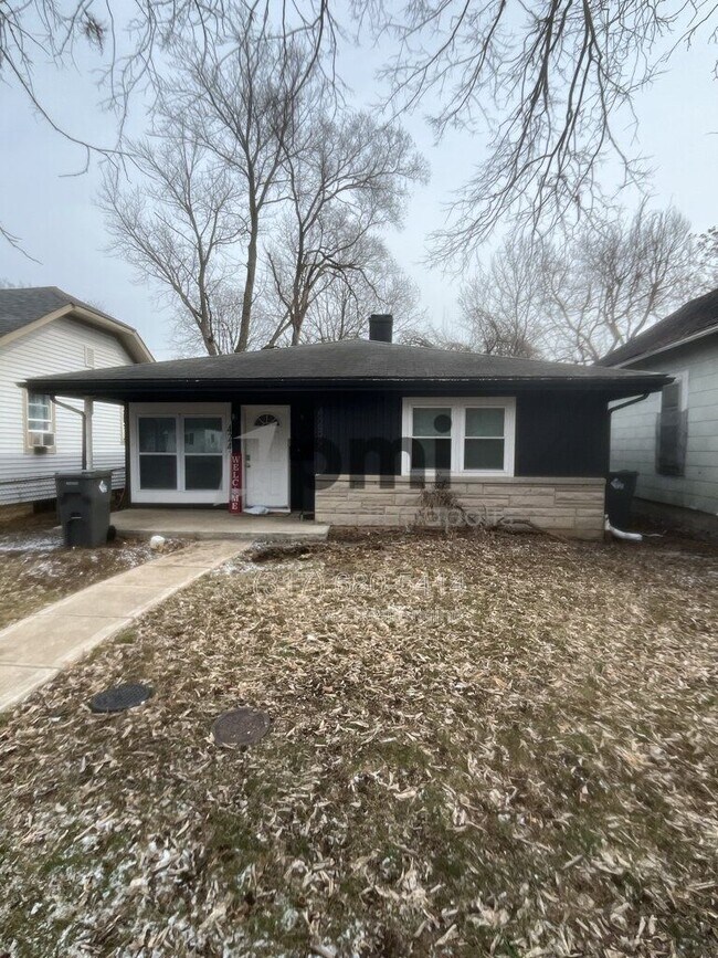 4239 Crittenden Ave in Indianapolis, IN - Building Photo - Building Photo