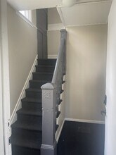 4233 Holt Rd, Unit 2 in Holt, MI - Foto de edificio - Building Photo