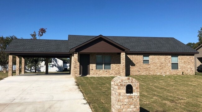 property at 701 Tawn Dr