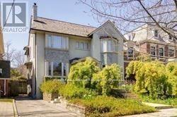 38 Dunvegan Rd. in Toronto, ON - Building Photo