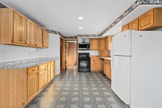 2829 Cottonwood Creek Rd in Chewelah, WA - Building Photo - Building Photo