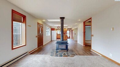 1107 N Arthur St in Kennewick, WA - Building Photo - Building Photo