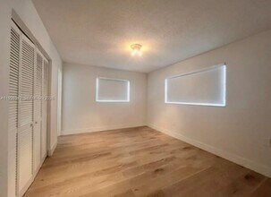 444 SW 4th St in Miami, FL - Building Photo - Building Photo